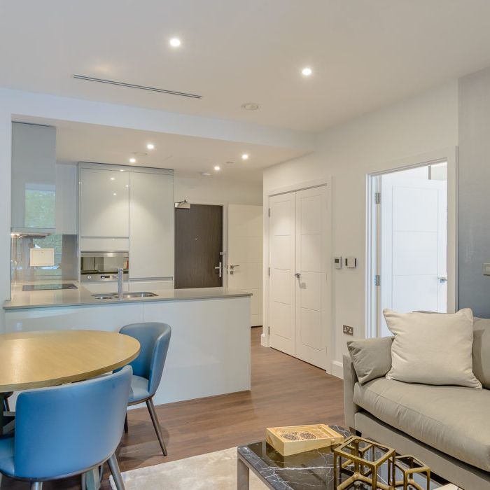 Ostro Tower, 31 Harbour Quay, Isle of Dogs, London E14 9ZP - Photo 1