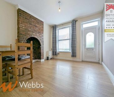 2 bedroom semi-detached house to rent - Photo 5