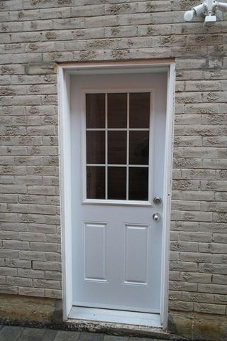 For Lease - 3153 Shadetree Drive, Mississauga, Ontario - Photo 3