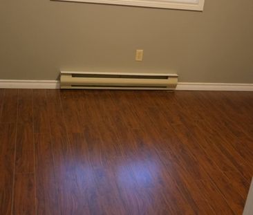 For Lease - 9 Jacksway Crescent Unit# 212, London North, Ontario - Photo 3