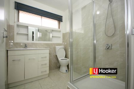 FOUR BEDROOM HOUSE - Photo 3