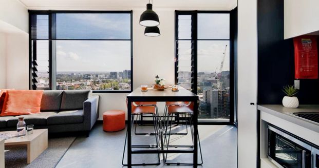 U18 (MONASH) 6 Bedroom Male - Photo 1