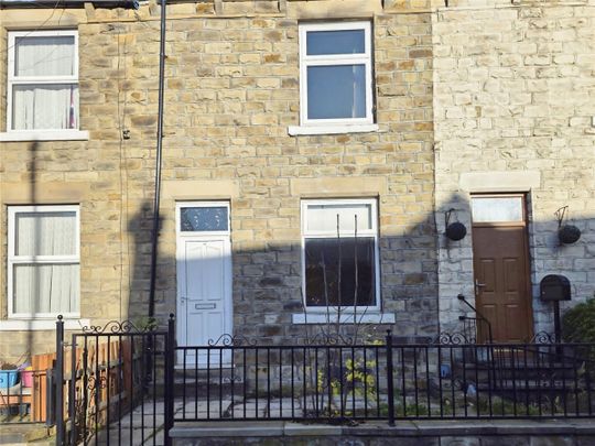 Lees Hall Road, Dewsbury, West Yorkshire, WF12 - Photo 1