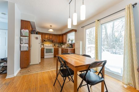For Lease - 206 6th Avenue, Owen Sound, Ontario - Photo 3