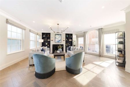 Deans Mews, London, W1G 9EF - Photo 2