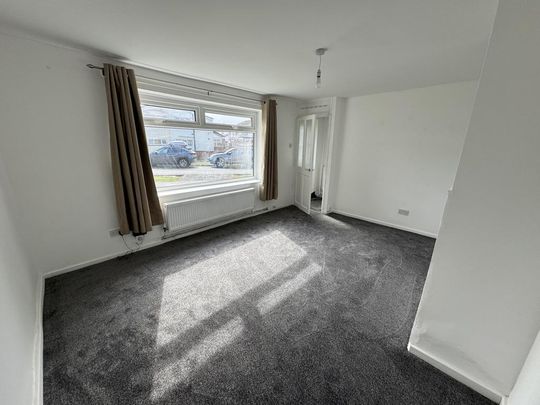 2 bedroom semi-detached house to rent - Photo 1