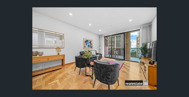 EXCLUSIVITY AT KINGSGATE! - Photo 1