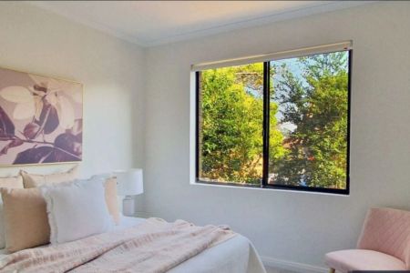 Huge Ground Floor Garden Apartment in the heart of Turramurra Village - Photo 2