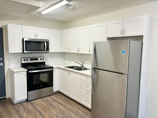 For Lease - 135 Station Street Unit# 312, Belleville, Ontario - Photo 1