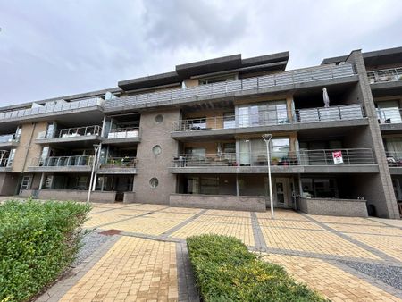 Instapklaar appartement met 2 slpk. in centrum Zonhoven - Photo 3