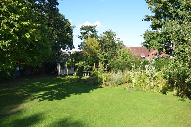 Shelton Oak Cottages, Shelton Shrewsbury, Shropshire, SY3 8BN - Photo 1