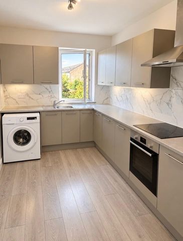 Room in a Shared Flat, Machell Road, SE15 - Photo 2