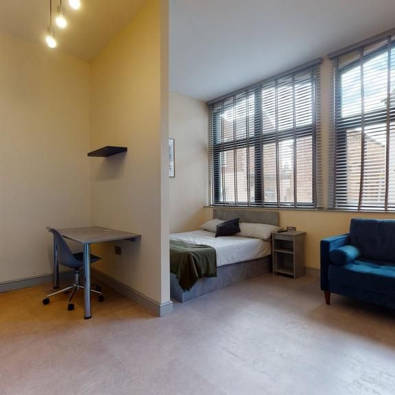 1 bedroom flat to rent - Photo 1