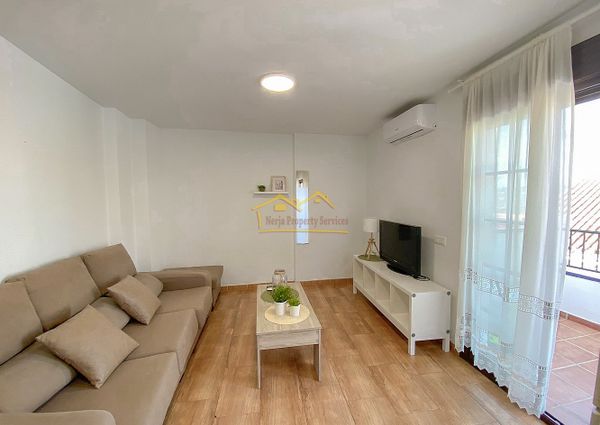 Bright Apartment For Long Term Rental in the Heart of Frigiliana