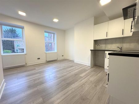 1 bedroom flat to rent - Photo 4