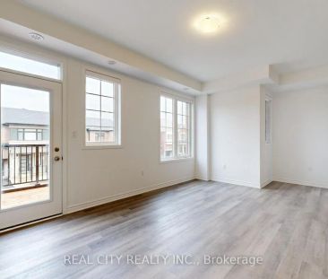 11 KEPPEL CIRCLE W - Photo 1