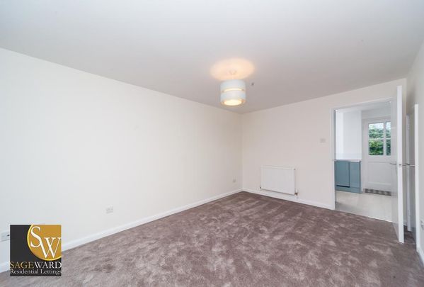 2 bedroom terraced house to rent - Photo 1