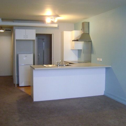 STUDIO APARTMENT CITY CENTRE - Secure and Great Location - Photo 1