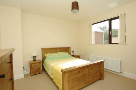 Apt 2 358 Lisburn Road, Belfast, BT9 7EP - Photo 3