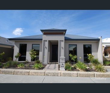 44 Vellum Loop, Aveley, WA 6069 - Photo 5