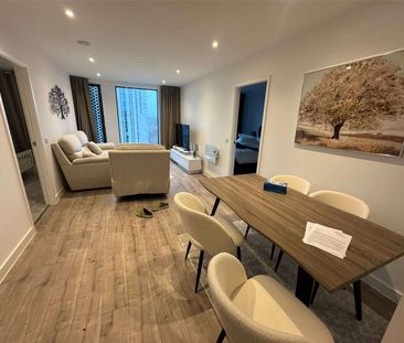 Fully Furnished Two Double Bedroom , Two Bathroom Apartment on the ... - Photo 2