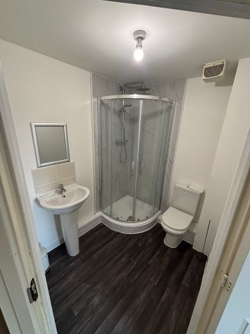 2 Bed Flat, Pavilion Close, LE2 - Photo 5