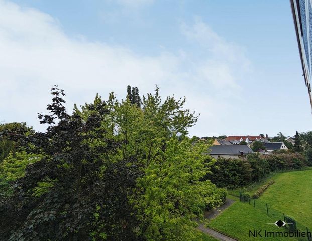 ++ gemütliche, neue 3-Raum Wohnung mit Balkon - beste Wohnlage in Limbach-Oberfrohna ++ - Photo 1