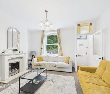 3 bedroom terraced house to rent - Photo 2