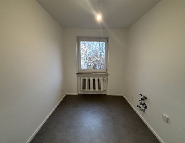 Schöne und helle 3-Zimmer-Wohnung mit Balkon in Augsburg Hochzoll-Süd zu vermieten - Photo 1