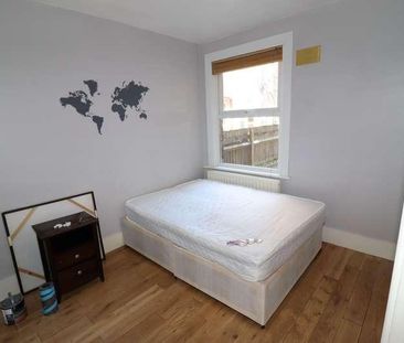 Trundleys Road, London, SE8 - Photo 3