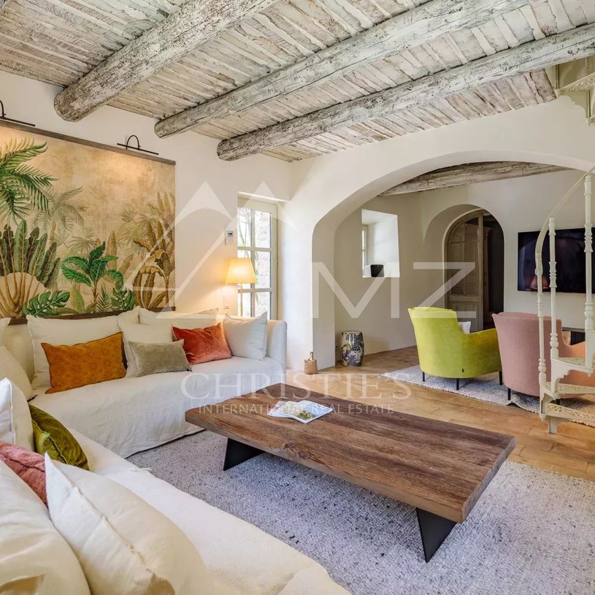 Luberon - Propriété raffinée avec court de tennis - Photo 1