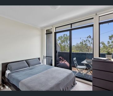 27 Beaumonde Street, Coburg VIC 3058 - Photo 6