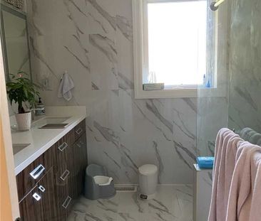 For Lease - 60 Patricia Drive, King, Ontario - Photo 5