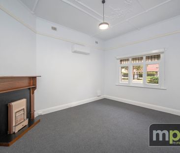 Spacious 4 Bedroom Home. - Photo 3