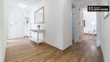 valencia, Valencian Community 46011 - Photo 5