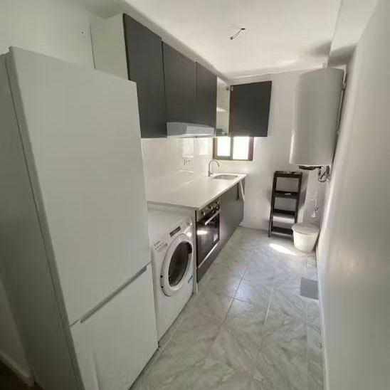 Carrer San Edesio, Manises, Valencian Community 46940 - Photo 1