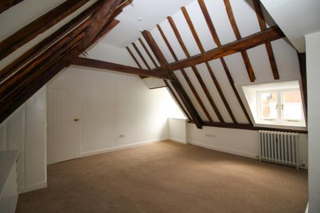5 bedroom townhouse to rent - Photo 3