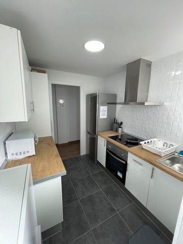 Calle Cataluña, Málaga, Andalusia 29009 - Photo 3