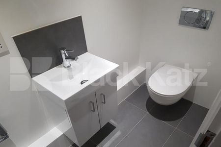 Stunning Grade II listed building & inclusive of gas electric & water rates - Photo 5