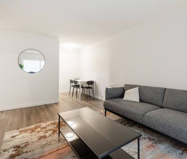 East 12th Avenue - Photo 3