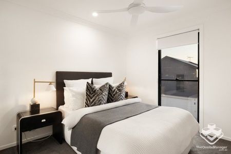 4-Bedroom Nearly New Townhouse Algester - Photo 3