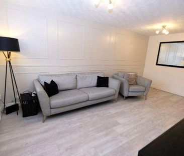 2 bedroom semi-detached bungalow to rent - Photo 3