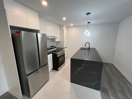 Condo for rent, Longueuil (Le Vieux-Longueuil) - Photo 3