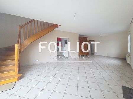 MAISON A LOUER - 5 pi�ces � La Chapelle Fleurign� - Photo 2