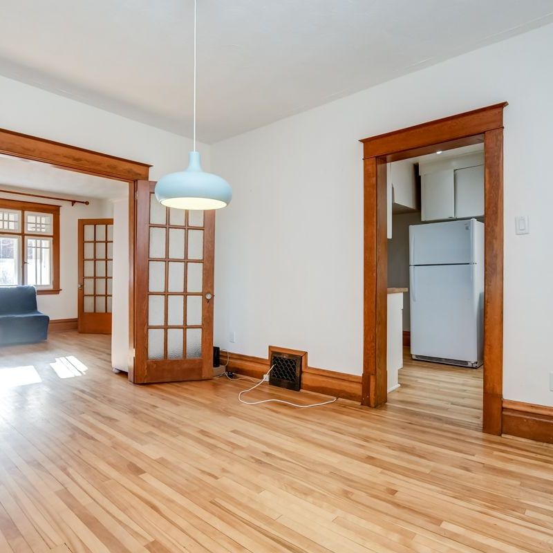 For Lease - 995 GLADSTONE Avenue, West Centre Town, Ontario - Photo 1