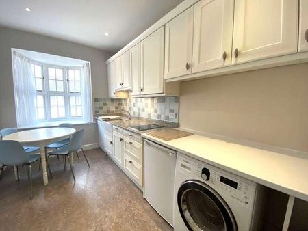 Heritage Court, Canterbury, CT1 - Photo 5