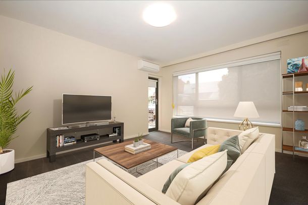 Central & Spacious! - Photo 1