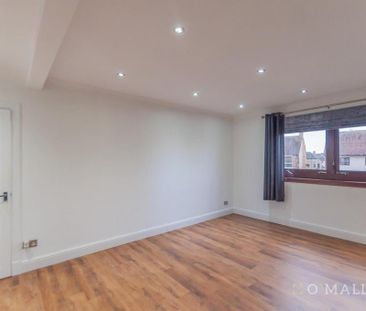 4 bedroom flat to rent - Photo 5