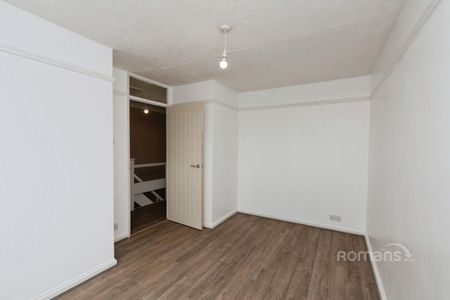3 bedroom house to rent - Photo 3