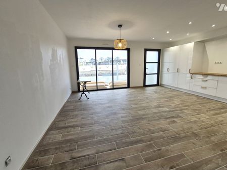 A LOUER FERQUES - MAISON 1 CHAMBRE + TERRASSE - Photo 2